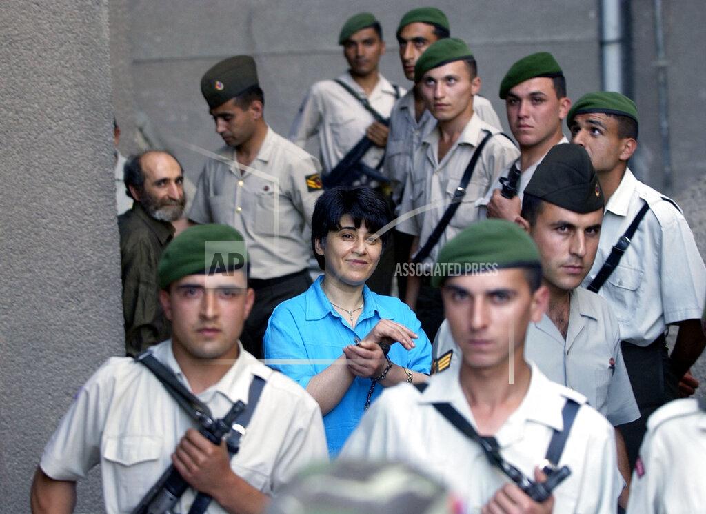 2 Mart 1994 – DEP Milletvekillerinin Dokunulmazlıkları Kaldırıldı